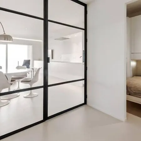 Huswell - Cozy Modern With Magnificent Sea-view * 크노케-하이스트