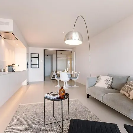 Apartment Huswell - Cozy Modern With Magnificent Sea-view