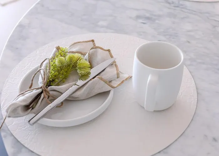 Apartment Huswell - Cozy Modern With Magnificent Sea-view